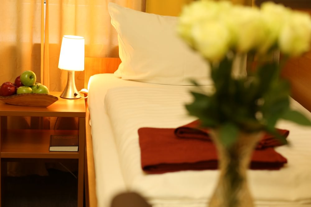 hotelkoenigshof-einzelzimmer01